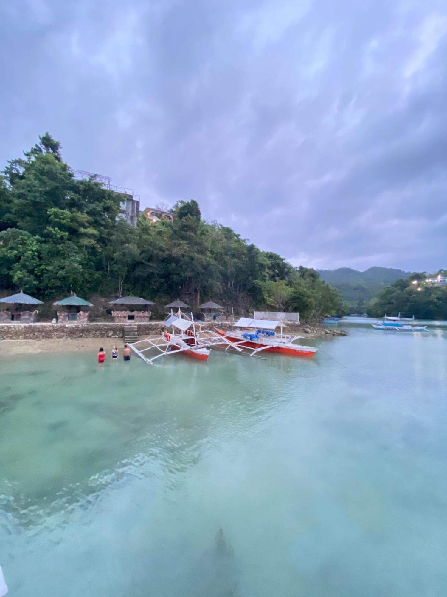 C View Resort Sipalay Buitenkant foto