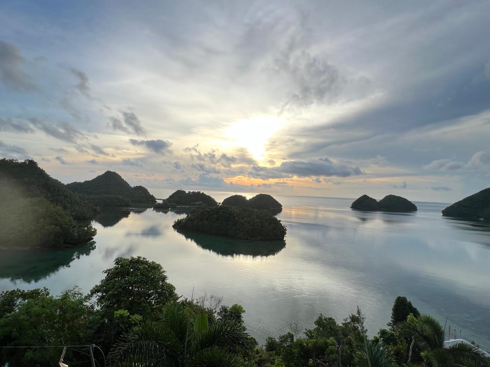 C View Resort Sipalay Buitenkant foto