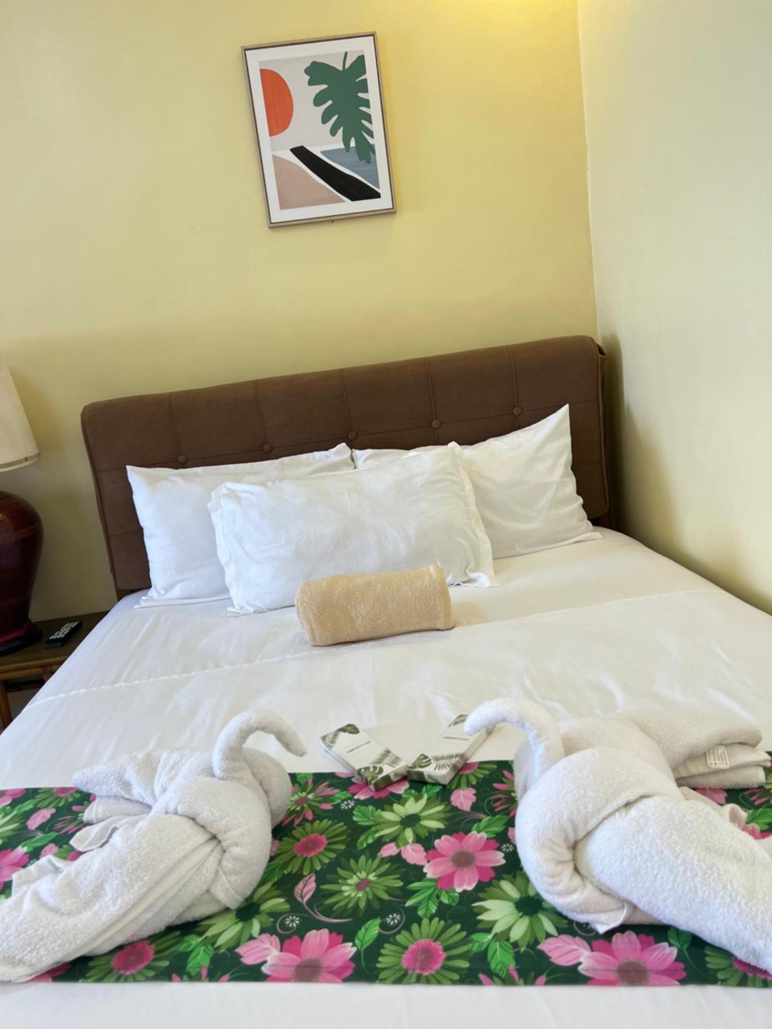 C View Resort Sipalay Buitenkant foto